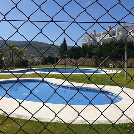 Apartamento Con Jardin La Linea de la Concepcion Exterior photo